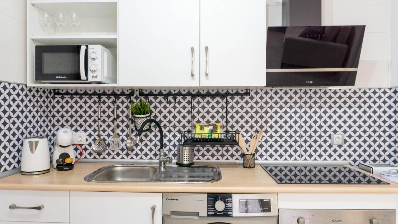 Apartment Dos Aceras Малага Экстерьер фото